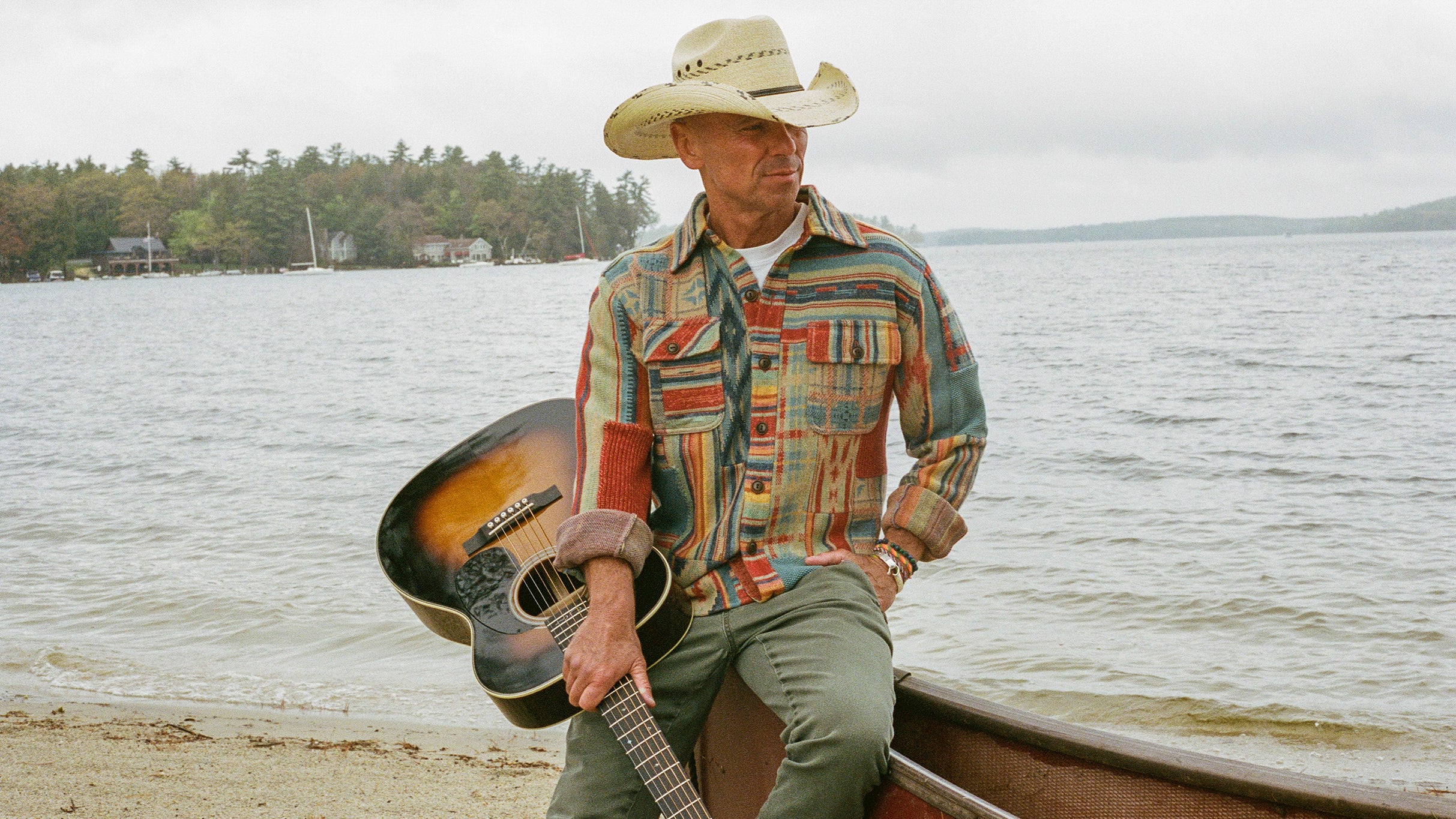 Photo for "Kenny Chesney: The Original Vibe Room Tour with Eric Church"